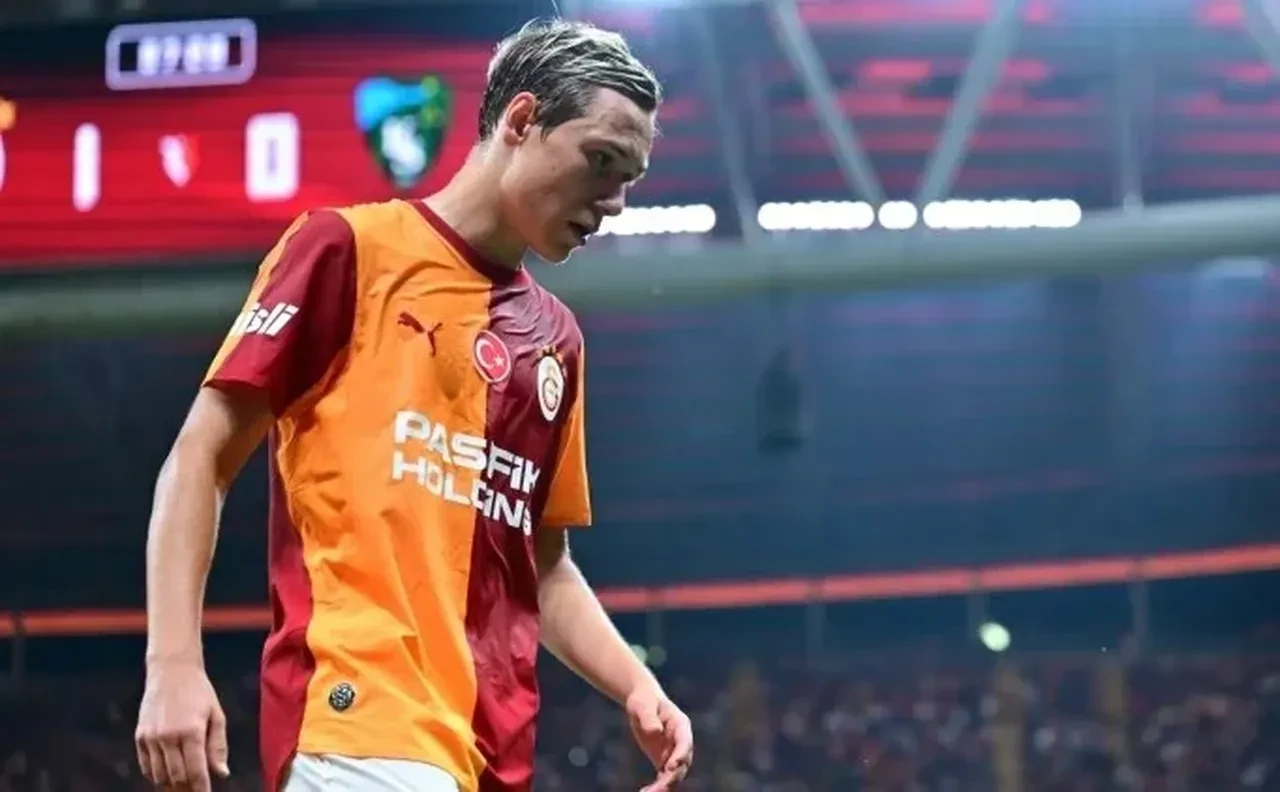 Galatasaray'ın yeni transferi Aleksey Batrakov'dan çarpıcı açıklamalar! 'Rusya'yı özledim...'