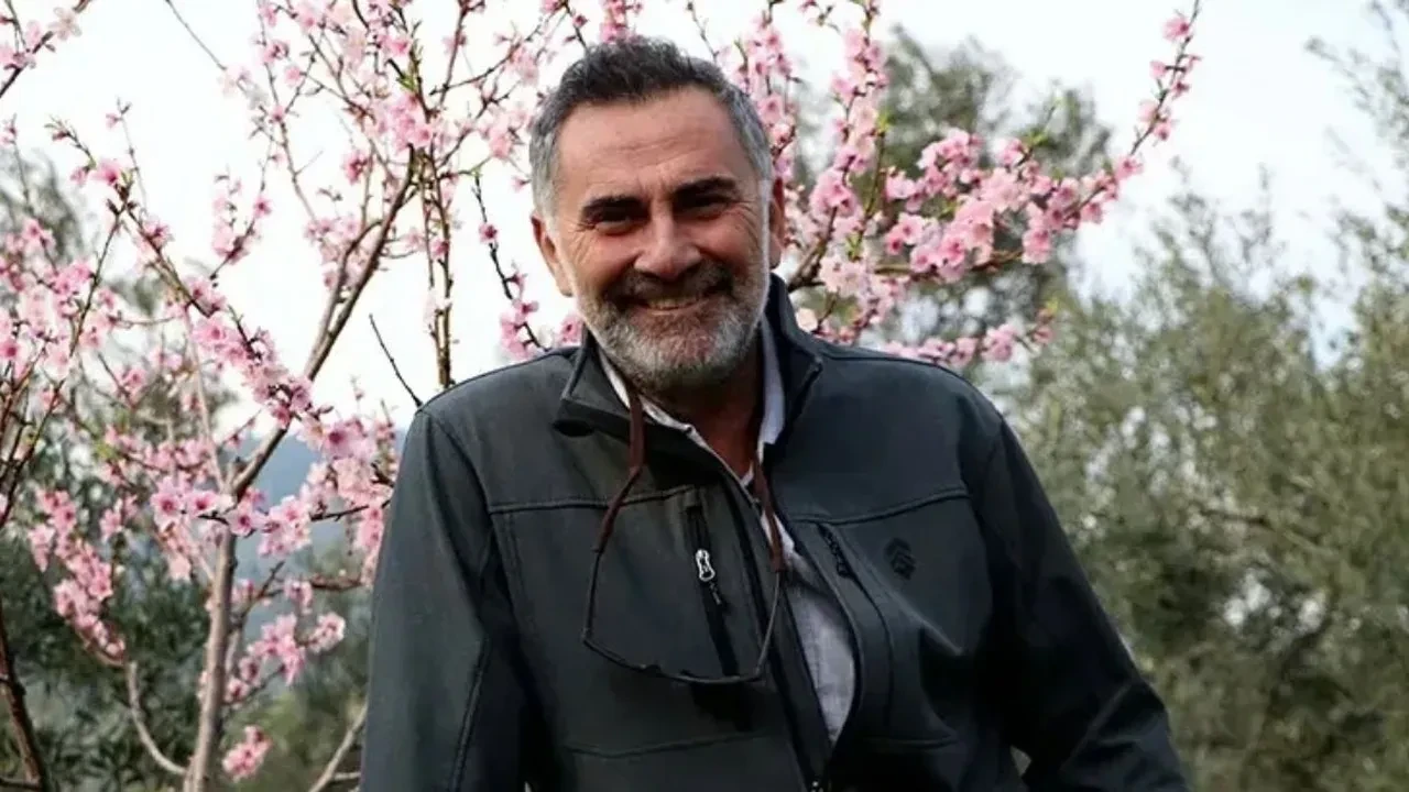Oyuncu Atilla Saral’ın acı günü! Ablasının vefatıyla sarsıldı