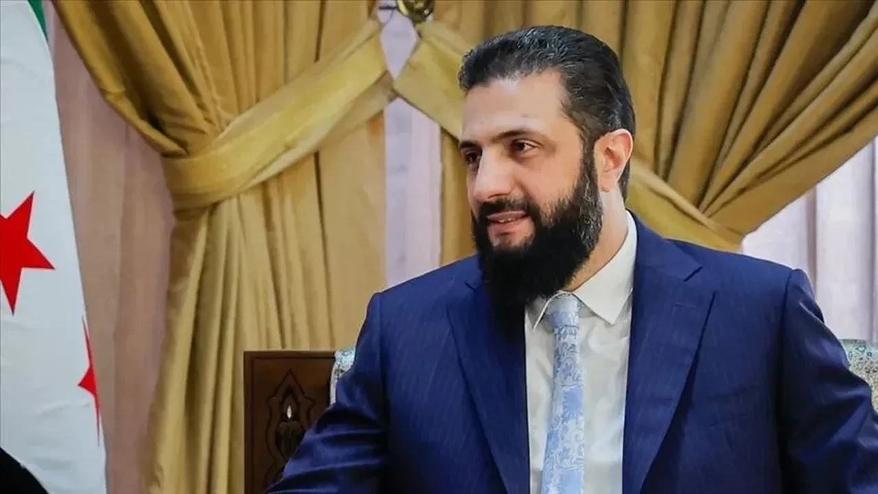 Ahmed Şara Türkiye'nin Suriye'deki varlığıyla ilgili konuştu: Hukuki statü için görüşüyoruz