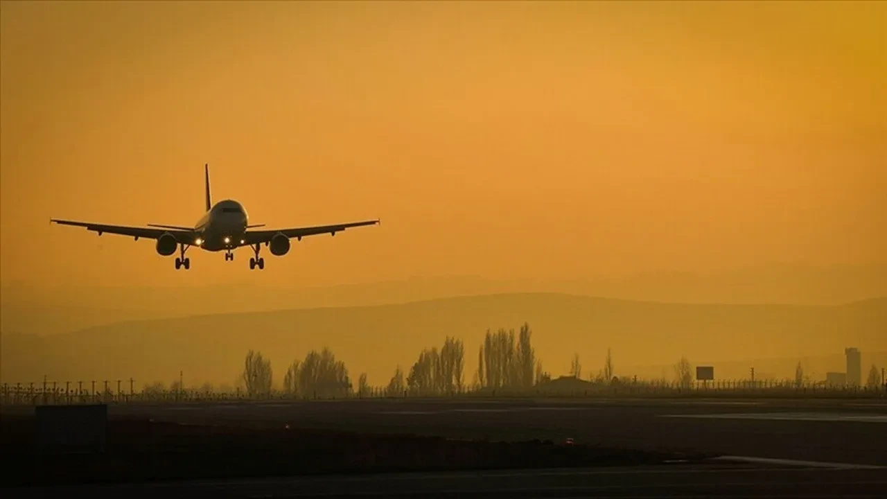 Avrupa jet yakıtı bulmakta zorlanıyor: Kriz iyice derinleşti, ithalat uzak ülkelere kaydı