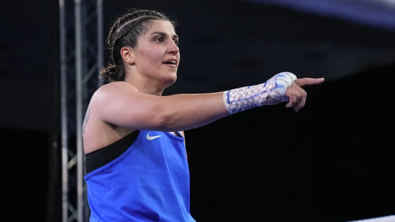 Busenaz Sürmeneli, Avrupa Şampiyonası'nda finale yükseldi! Final tarihi ve Busenaz'ın rakibi belli oldu