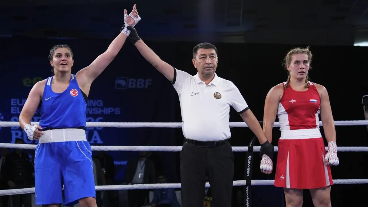 Busenaz Sürmeneli, Avrupa Şampiyonası'nda finale yükseldi! Final tarihi ve Busenaz'ın rakibi belli oldu