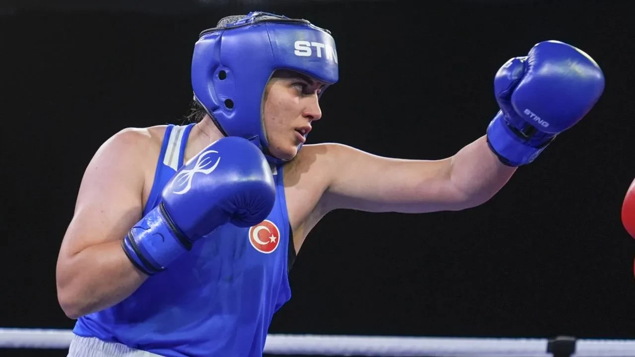 Busenaz Sürmeneli, Avrupa Şampiyonası'nda finale yükseldi! Final tarihi ve Busenaz'ın rakibi belli oldu