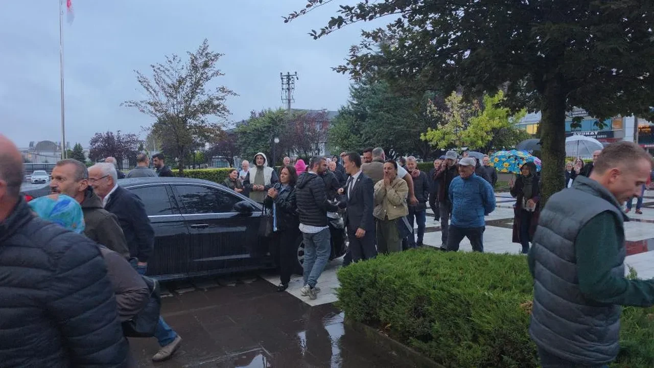 CHP'li eski Akçakoca Belediye Başkanı Fikret Albayrak tahliye edildi