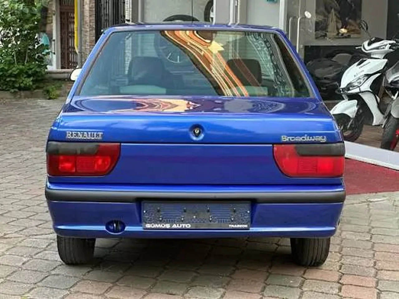 Renault