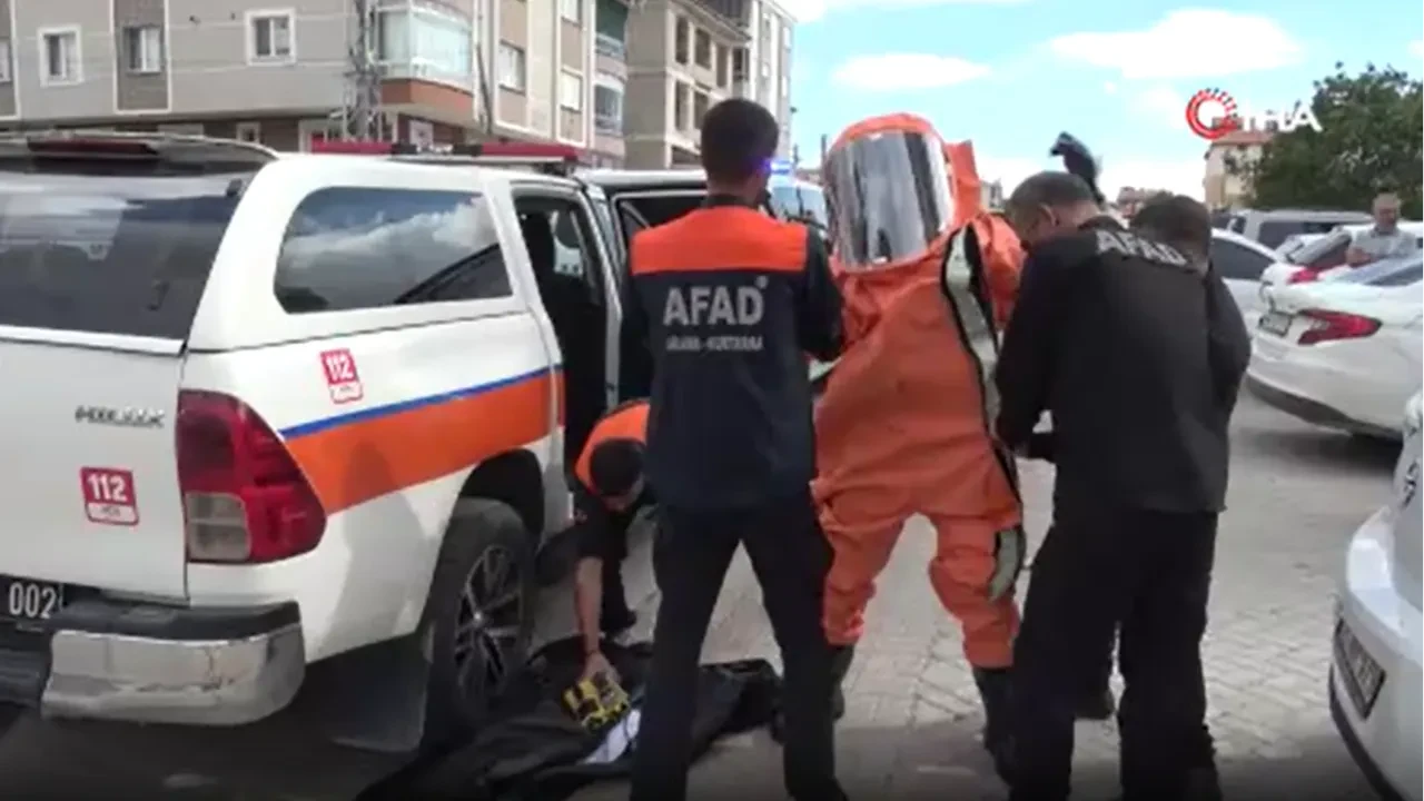 Karaman'da karı kocanın cansız bedenleri bulundu: Kimyasal madde şüphesiyle bina tahliye edildi