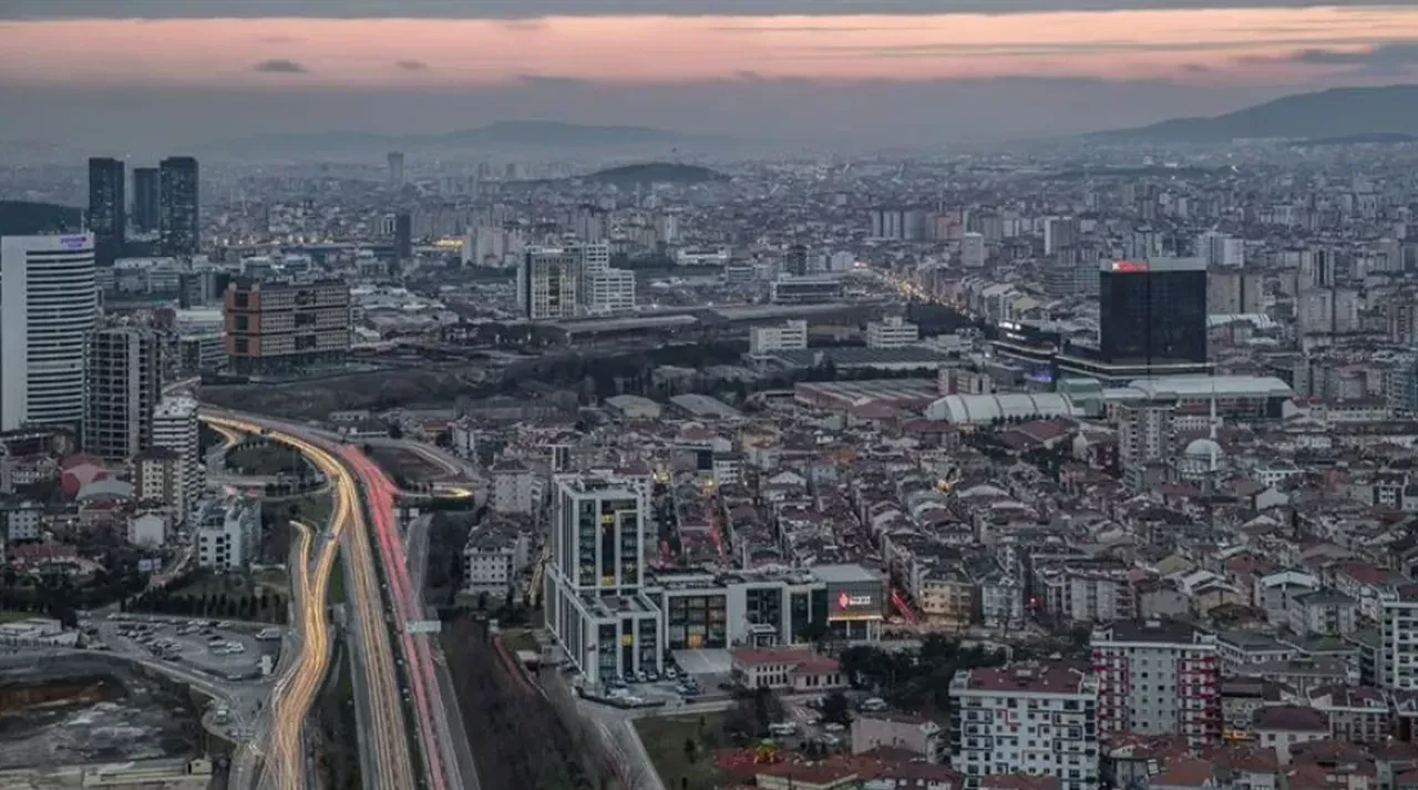 Kiracı ve ev sahipleri dikkat! '2 kira ödenmezse tahliye' ezberi bozuldu: 1 gün bile süreci değiştiriyor