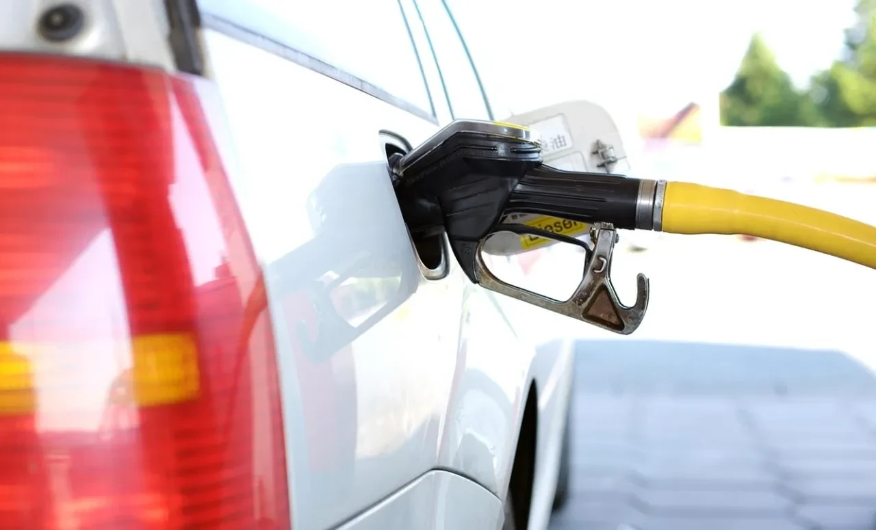 Mazota indirim var mı, ne zaman gelecek? 24 Eylül bu gece benzine, motorine indirim var mı?
