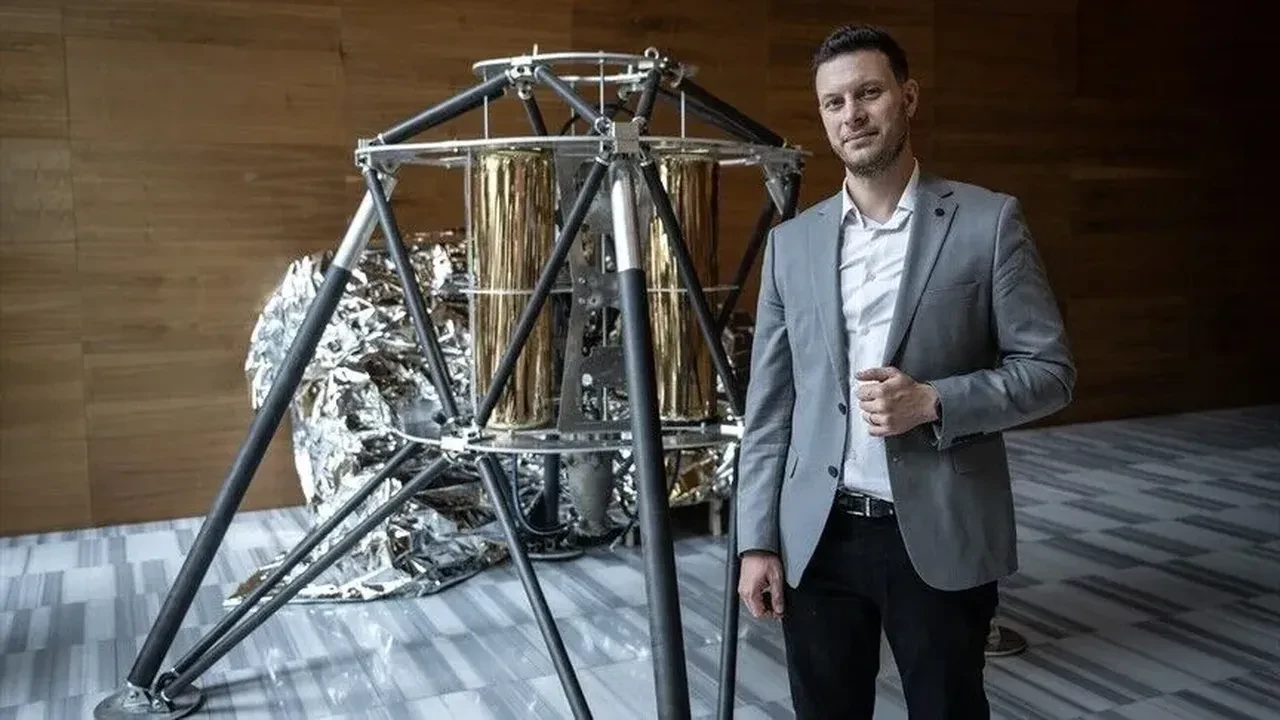 TEKNOFEST birincisi gençlerden Ay’a iniş için kritik hamle! Prototip tamamlandı