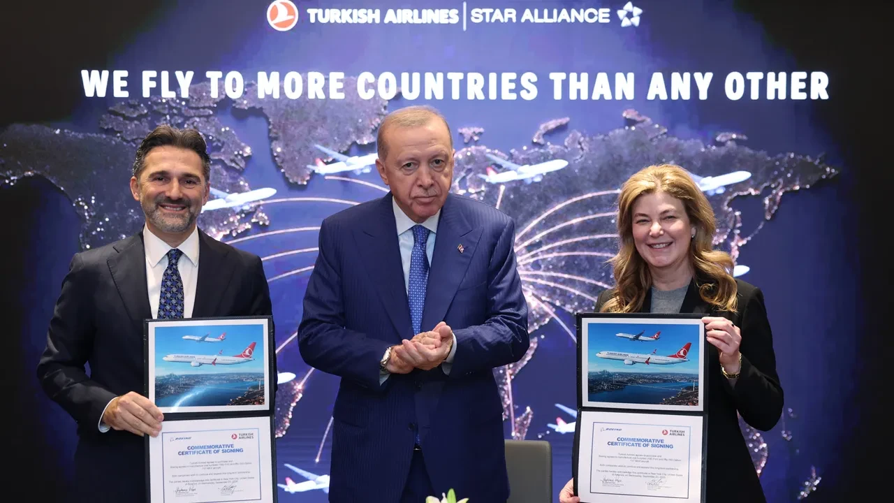THY Boeing’e 150 uçaklık sipariş verdi! İmza töreninde Cumhurbaşkanı Erdoğan da yer aldı