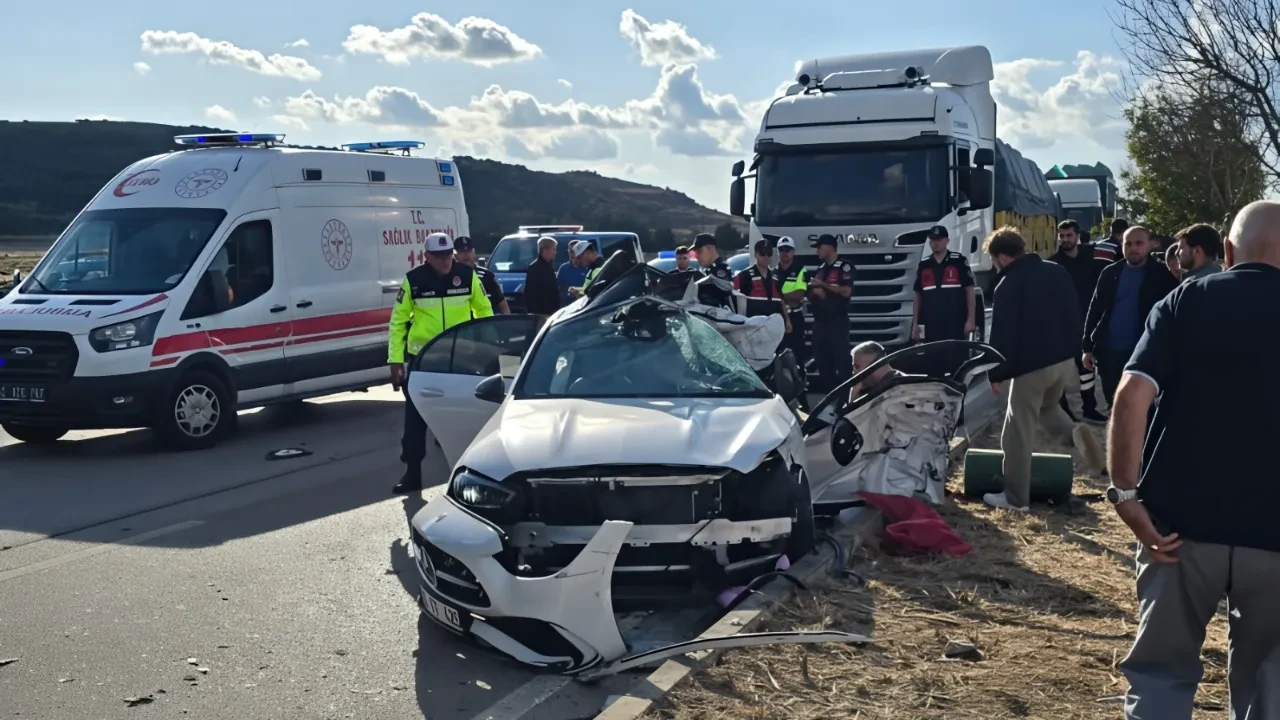 Bursa'da kahreden kaza: Hamile anne ve 3 yaşındaki kızı hayatını kaybetti