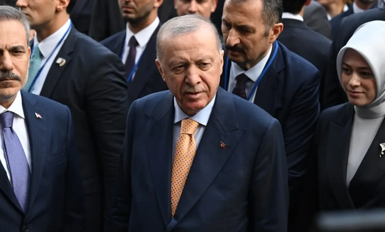 Cumhurbaşkanı Erdoğan'dan dış politikada kritik mesajlar: Hürmüz, F-35 ve Mekke İttifakı