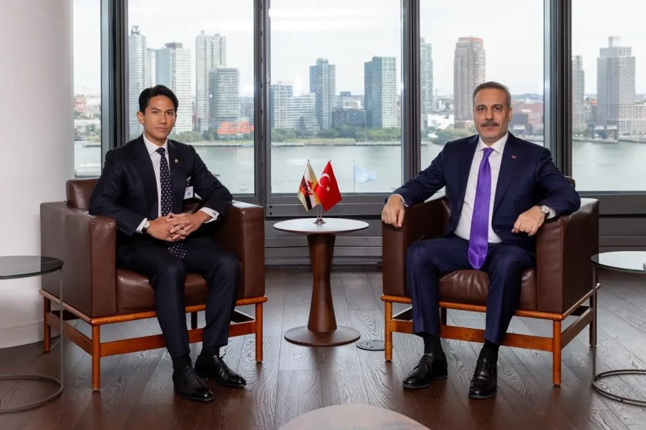 Dışişleri Bakanı Hakan Fidan, New York’ta Brunei Dışişleri Bakanı Prens Abdul Mateen ile görüştü