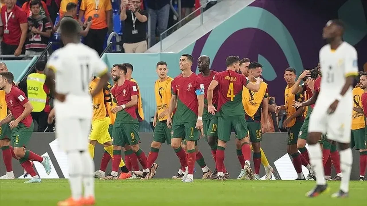 Portekiz Galler maçı hangi kanalda? Ronaldo ilk 11'de! CANLI yayın ile şifresiz yayınlanacak