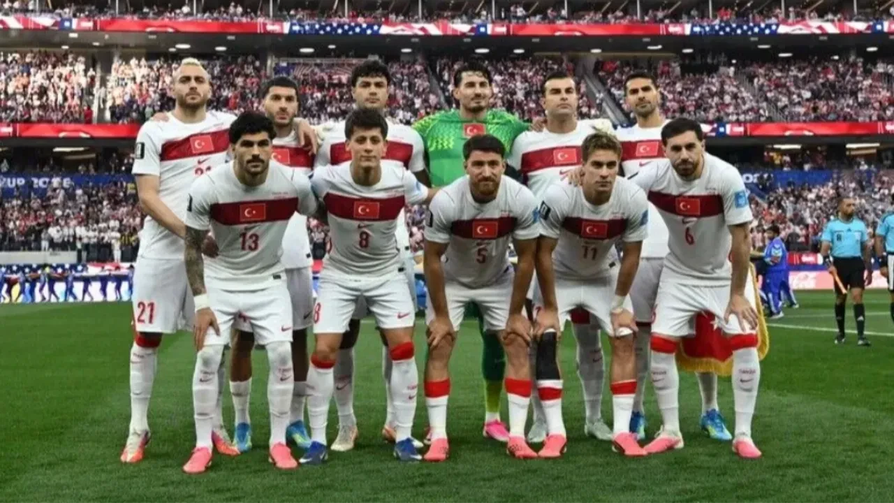 Türkiye Fransa muhtemel 11! Maç kadrosu ilk 11’de kimler oynayacak?
