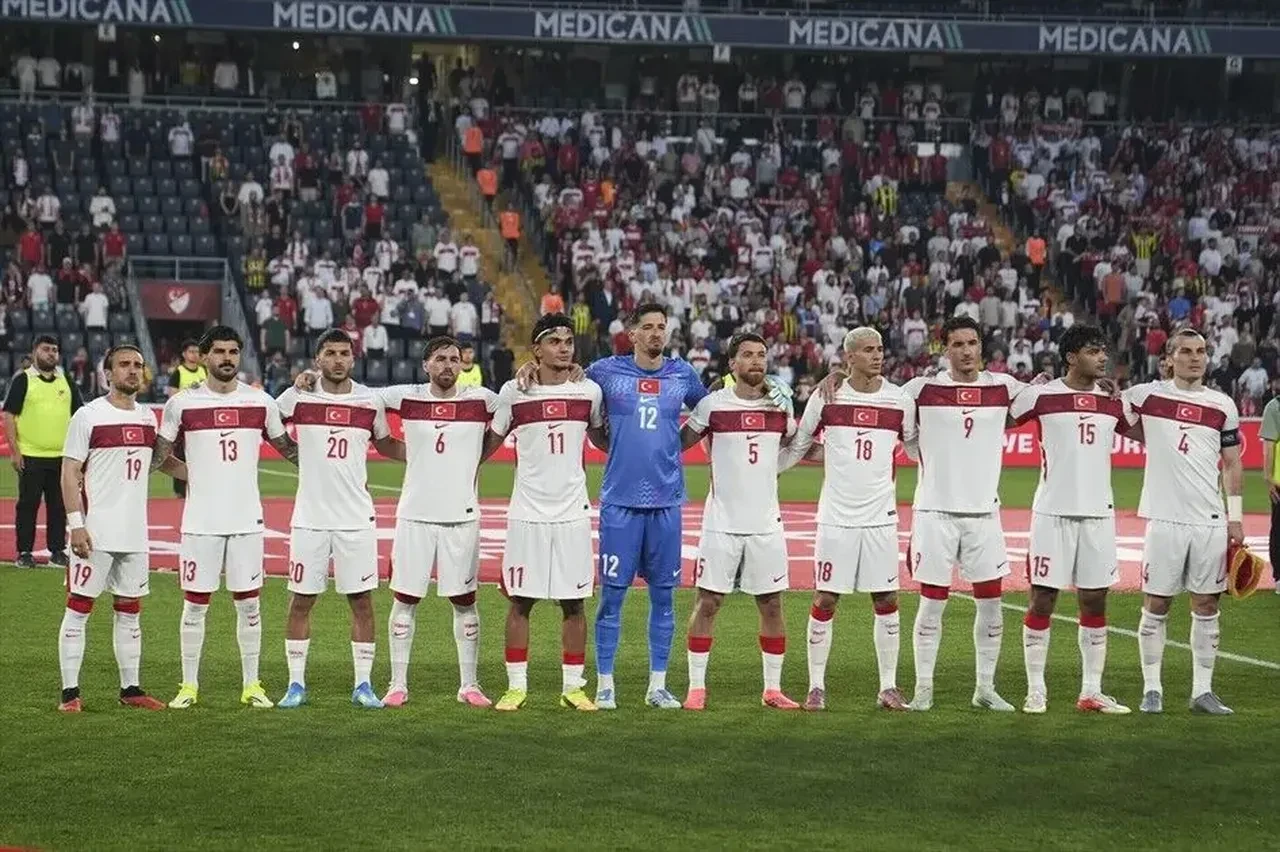 Türkiye Fransa muhtemel ilk 11! Maç kadrosu ilk 11’de kimler oynayacak?