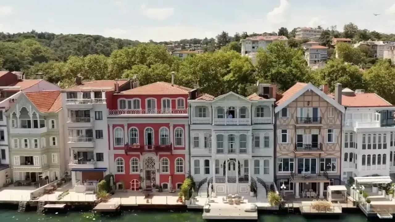 Tuzlu Kahve dizisindeki yalı dikkat çekti! Osmanlı'ya kadar uzanan tarih
