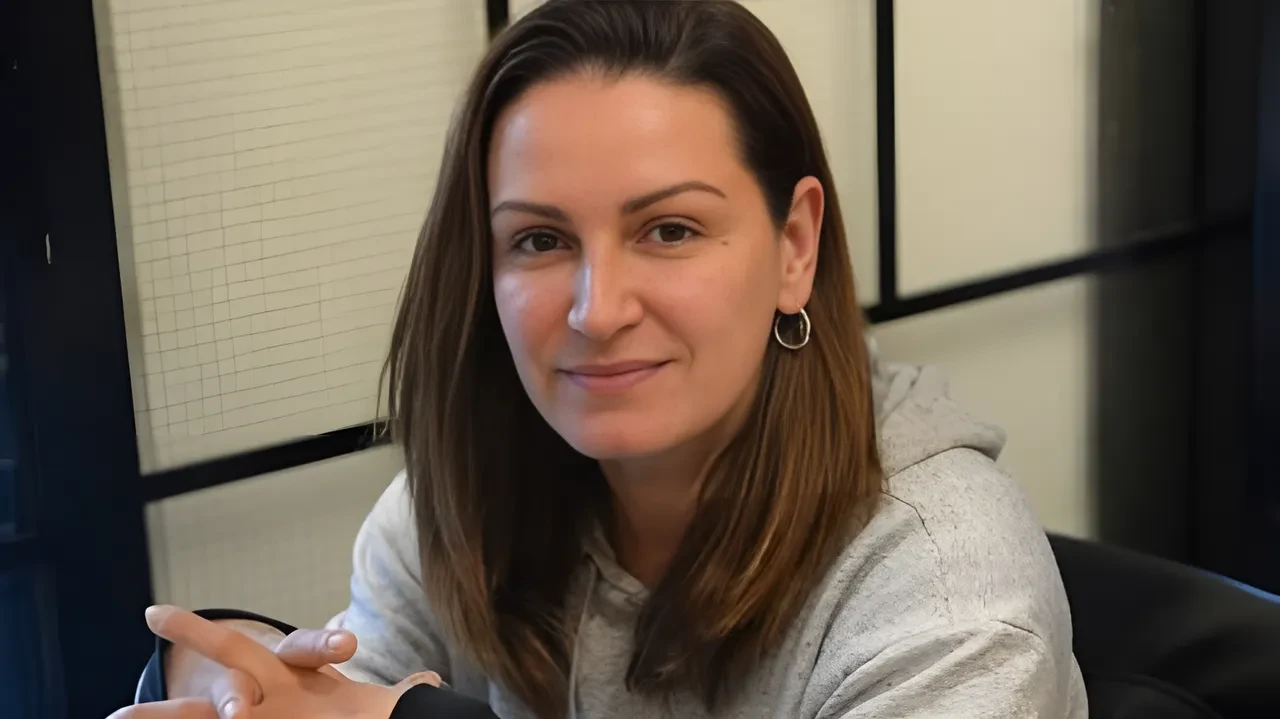 Akasya Durağı'nın şoför Leyla'sını gören tanıyamadı! Ayça İnci son haliyle nefes kesti