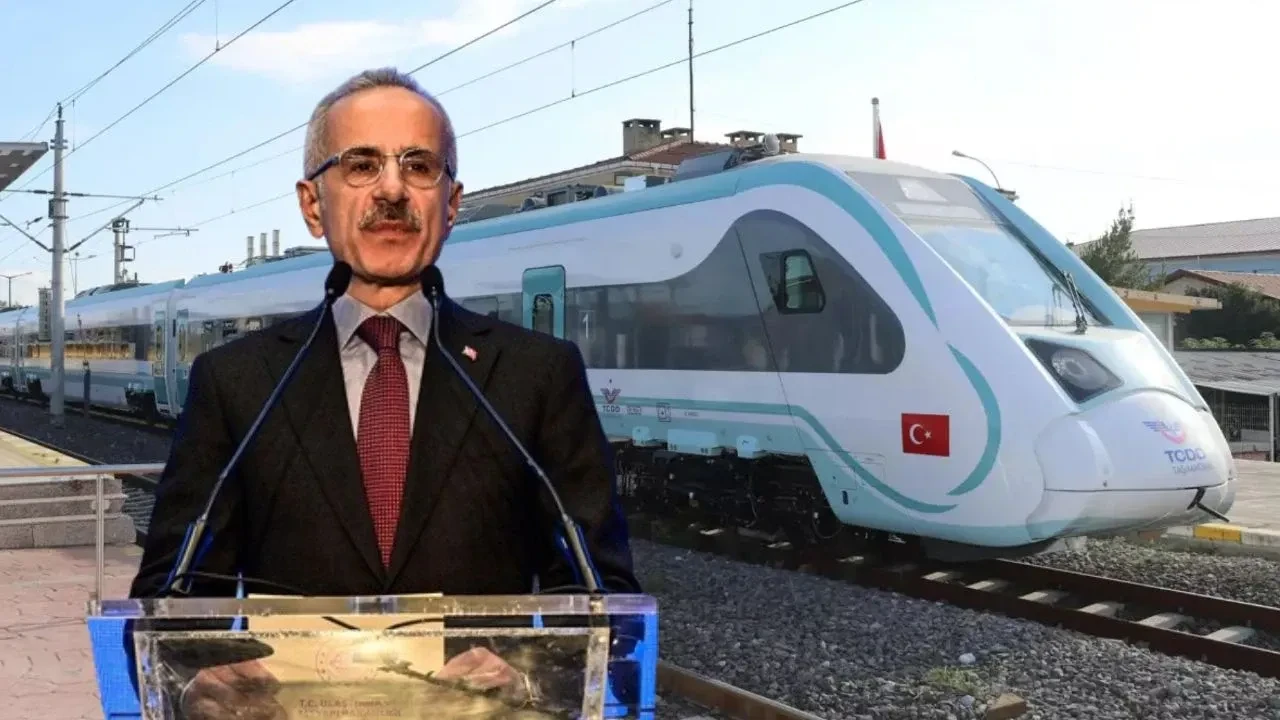 Bakan Uraloğlu duyurdu: Toplam demir yolu ağında 2028 hedefi 17 bin 287 kilometre