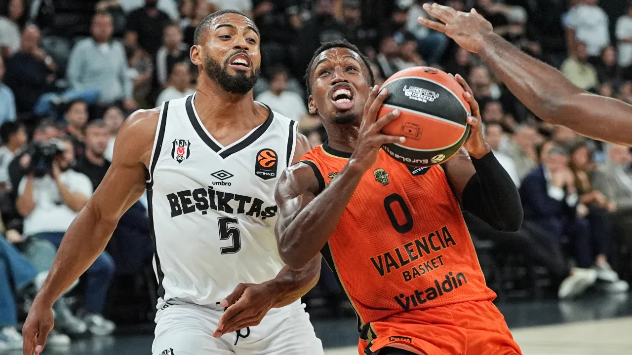 Beşiktaş, EuroLeague'e mağlubiyetle başladı! Siyah-beyazlılar, İstanbul'da Valencia'ya kaybetti