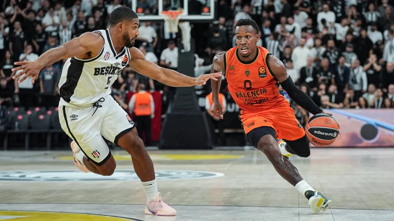 Beşiktaş, EuroLeague'e mağlubiyetle başladı! Siyah-beyazlılar, İstanbul'da Valencia'ya kaybetti