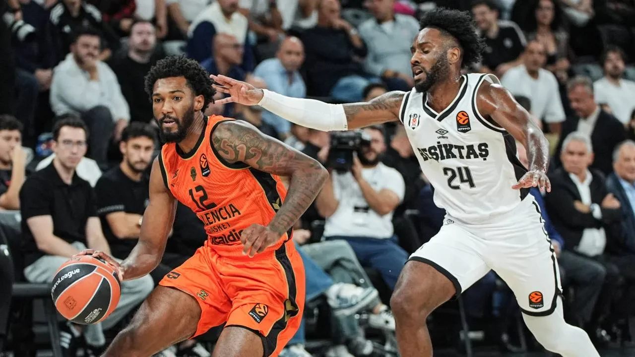 Beşiktaş, EuroLeague'e mağlubiyetle başladı! Siyah-beyazlılar, İstanbul'da Valencia'ya kaybetti