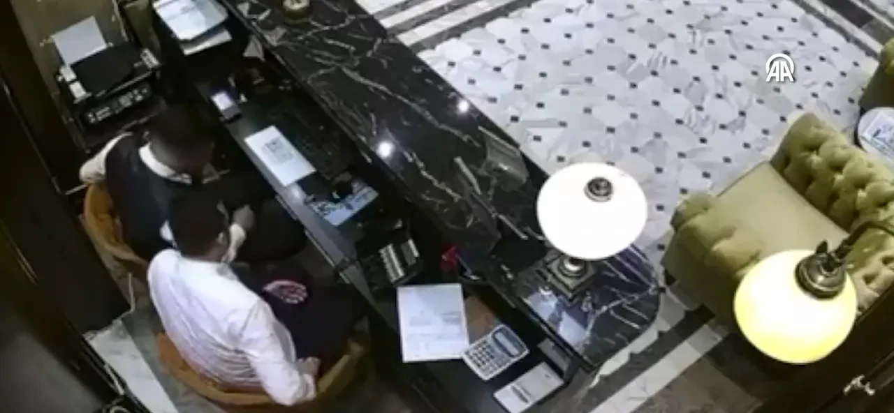 Çalışanları otel sahibini dolandırdı! Fatih’te dolandırıcılıkla milyon dolarlık vurgun