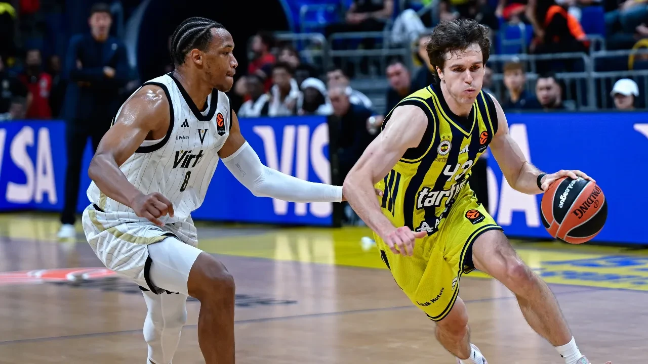 Fenerbahçe Tarfin, Virtus Bologna'yı devirdi! Sarı-lacivertliler, EuroLeague'e galibiyetle başladı