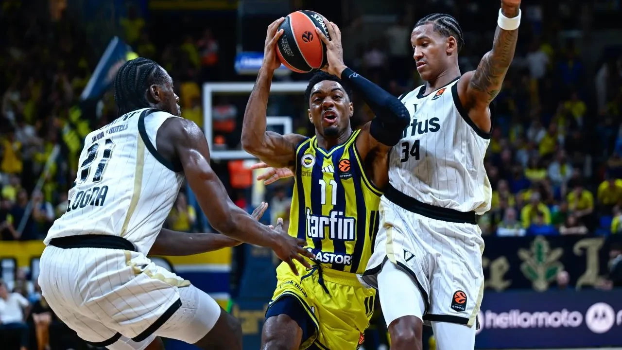 Fenerbahçe Tarfin, Virtus Bologna'yı devirdi! Sarı-lacivertliler, EuroLeague'e galibiyetle başladı