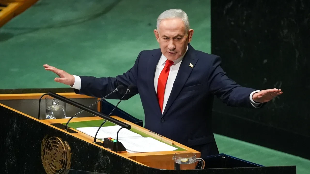 İsrail Başbakanı Netabyahu, ABD seyahatinde 3 ülkenin hava sahasını kullandı