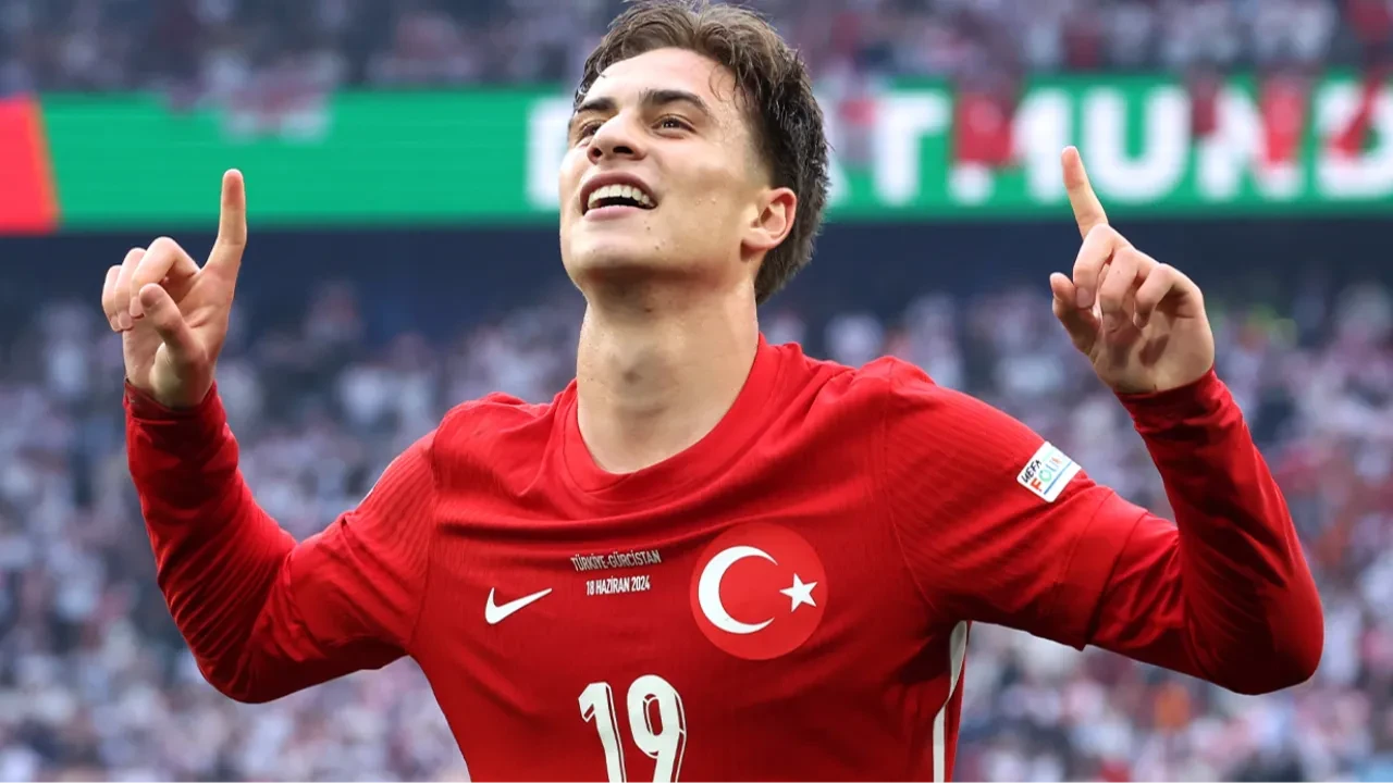 Kenan Yıldız neden yok, neden oynamıyor? Fransa maç kadrosunda yer almadı