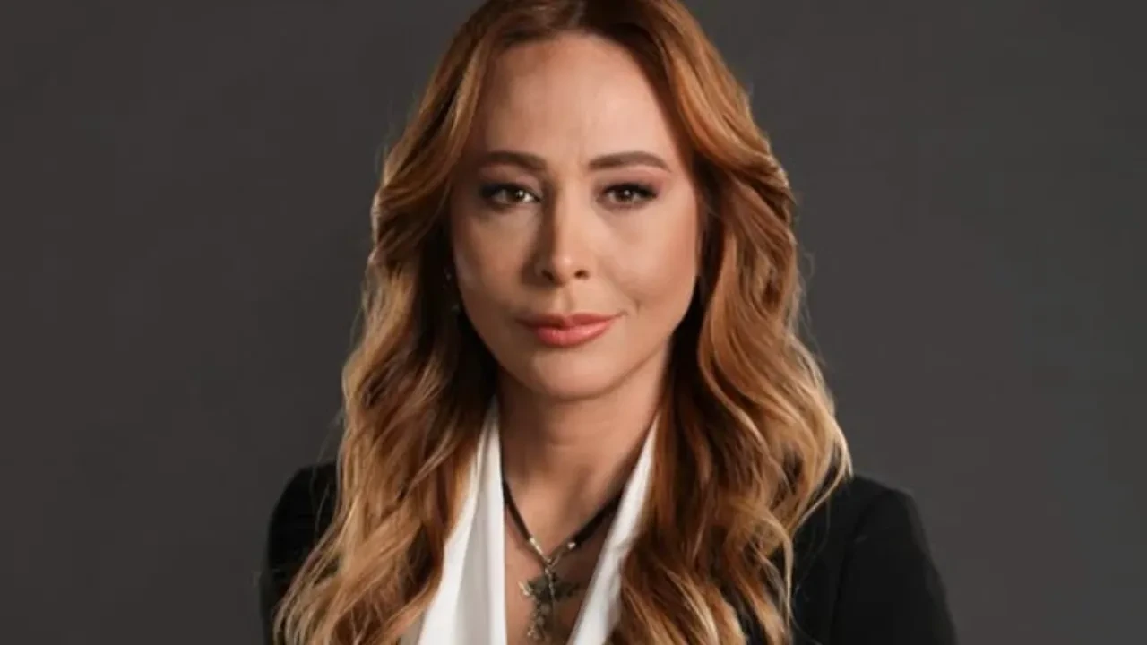 Kızılcık Şerbeti Ayşin'in annesini kim oynuyor? Güzel oyuncu kadroya dahil oldu