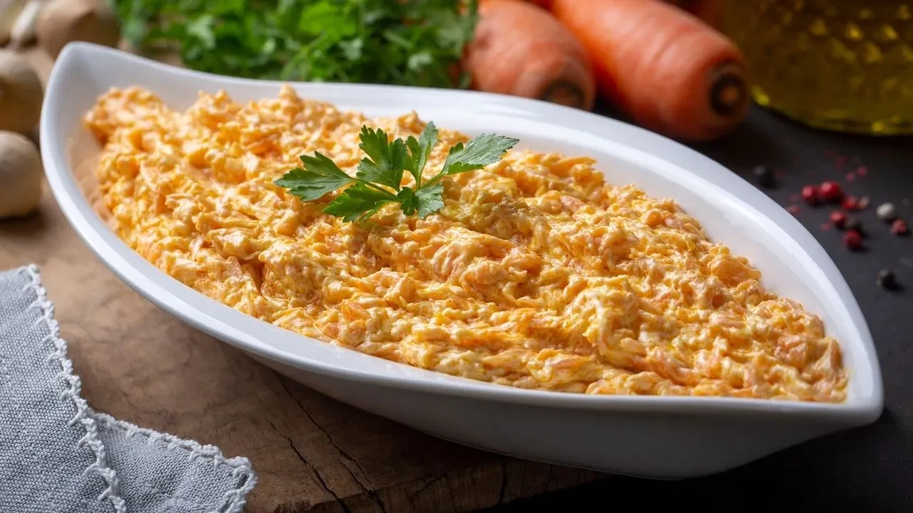 Lokanta usulü havuç tarator tarifi! Sofraların vazgeçilmezinin tam kıvamının sırrı