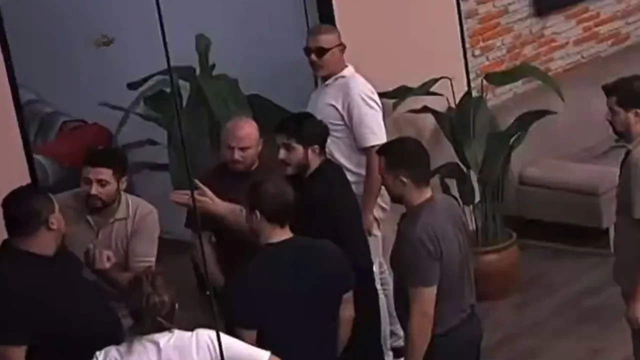 MasterChef’te Muhammed ve Tolga birbirini yalancılıkla suçladı! “ Beni tehdit mi ediyorsun?”