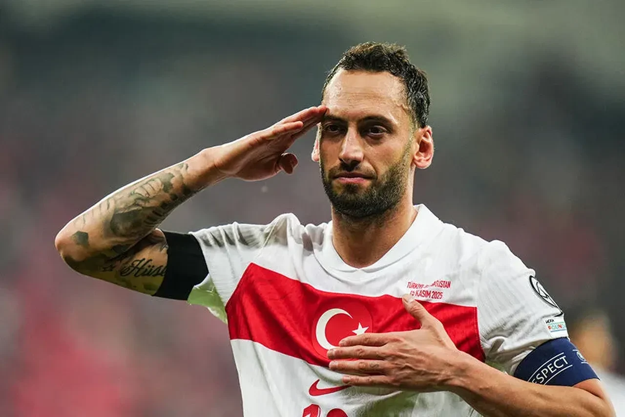 Orkun Kökçü ve Hakan Çalhanoğlu neden yok, neden oynamıyor? Fransa maçında yoklar