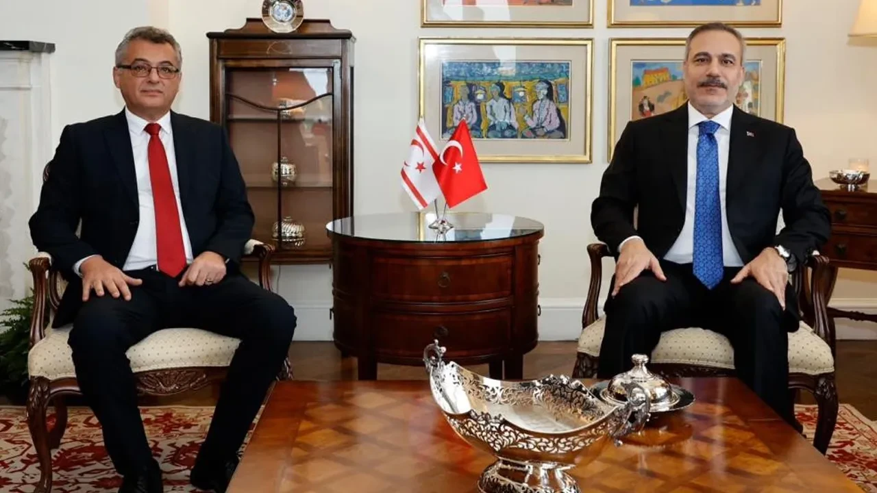 Dışişleri Bakanı Hakan Fidan New York'ta KKTC Cumhurbaşkanı Erhürman ile bir araya geldi