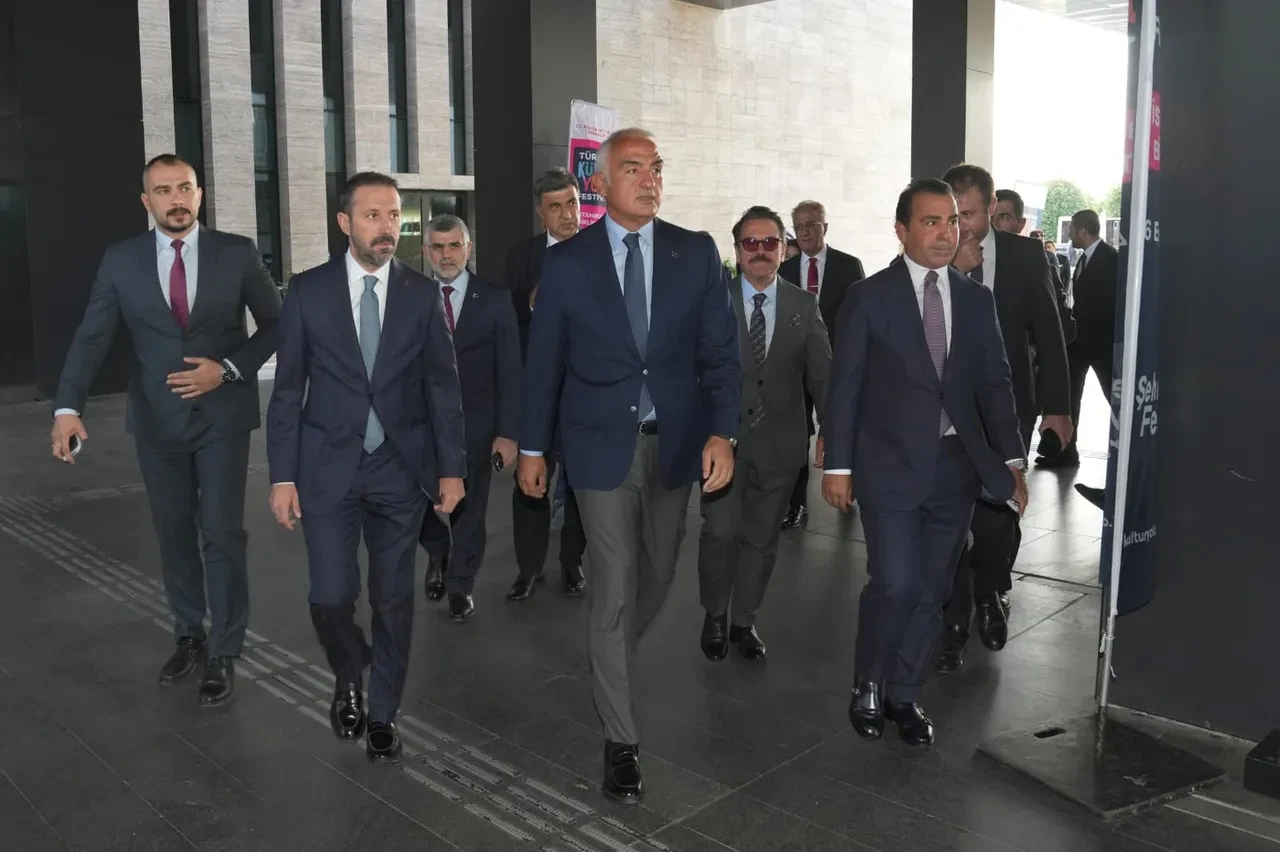 İstanbul’da kültür yolu heyecanı: 400’den fazla etkinlikle sanat şöleni başladı