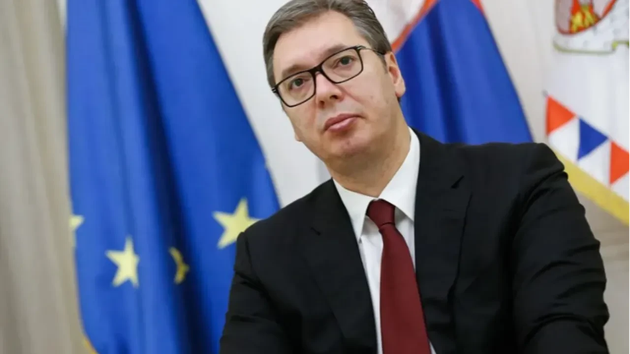 Aleksandar Vucic cumhurbaşkanlığından istifa etti: Şimdi başbakanlık için yarışacak