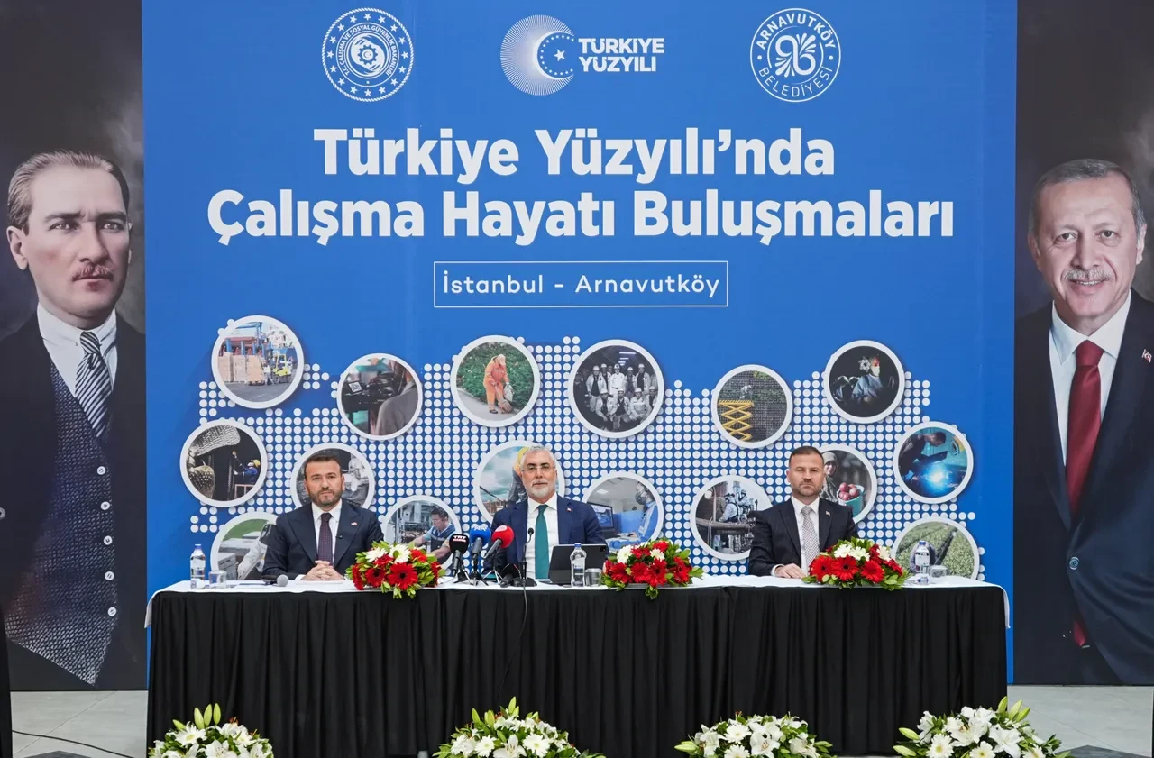 Bakan Işıkhan’dan işsizlik ve istihdam açıklaması: 2029 hedefi %7,6