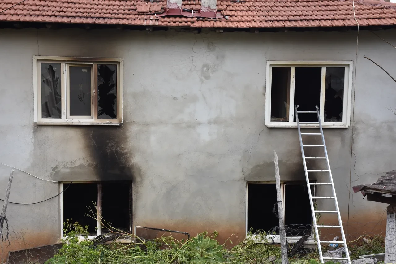 Bilecik’teki yangın faciasında acı detay: Alevler arasına giren baba kız bir daha çıkamadı
