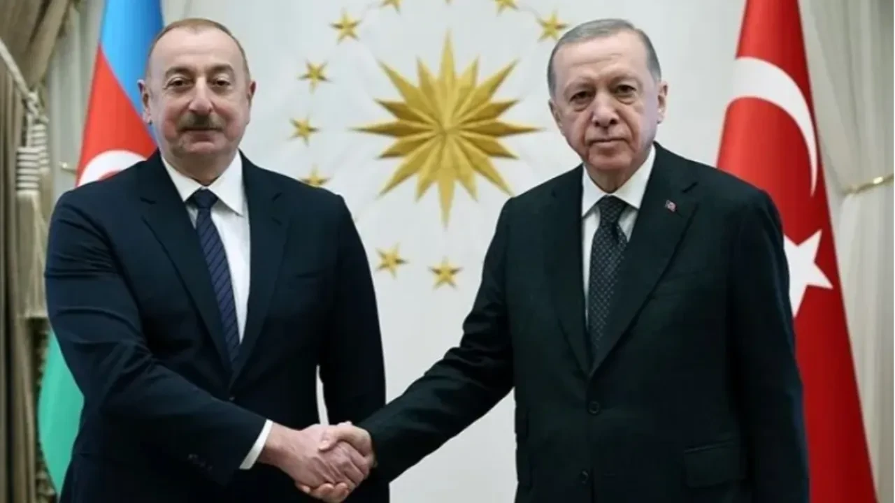 Cumhurbaşkanı Erdoğan'dan Aliyev'e Anım Günü telefonu