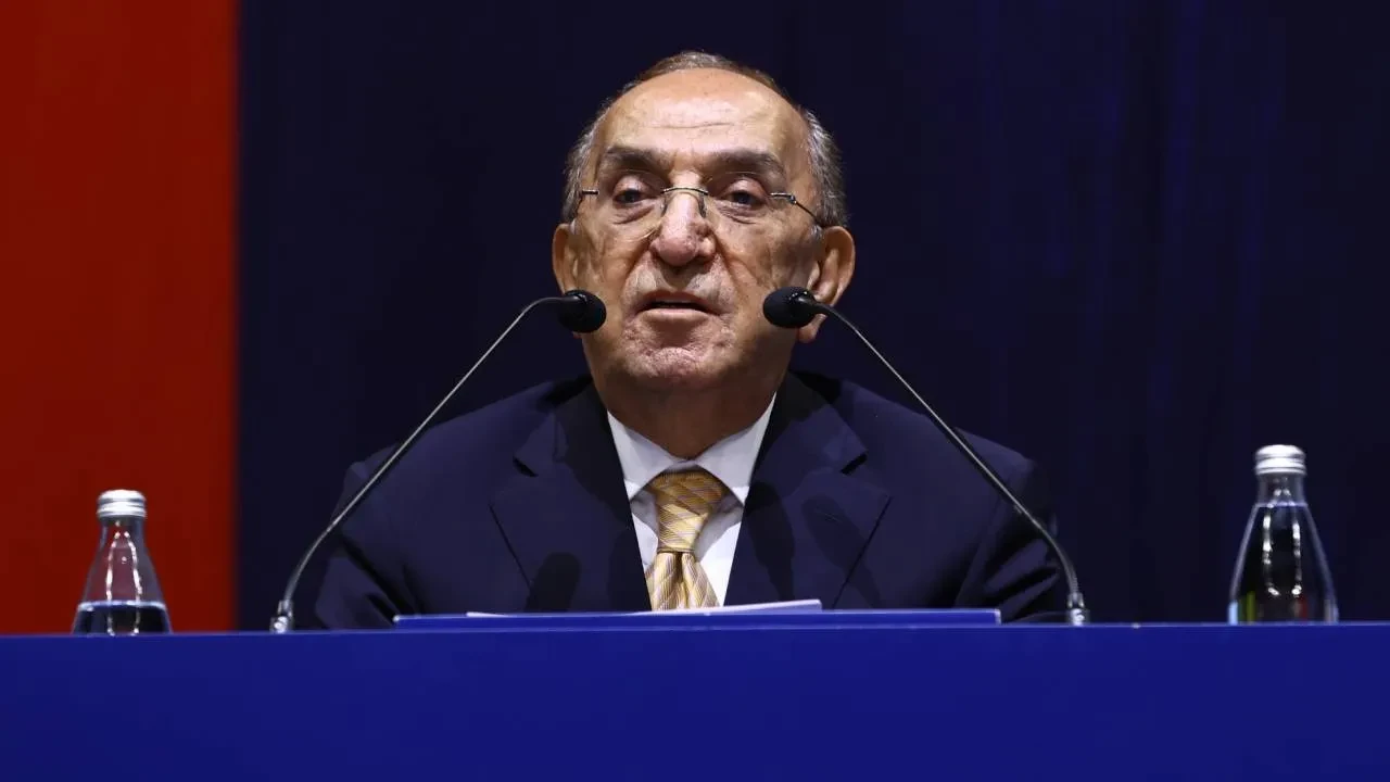 Fenerbahçe'de Nihat Özbağı "Ben karşılayacağım" diyerek duyurdu! Türkiye'nin en büyüğü olacak