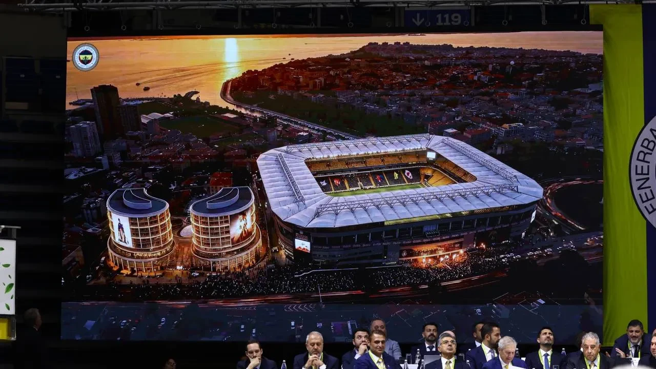 Fenerbahçe'de Nihat Özbağı "Ben karşılayacağım" diyerek duyurdu! Türkiye'nin en büyüğü olacak