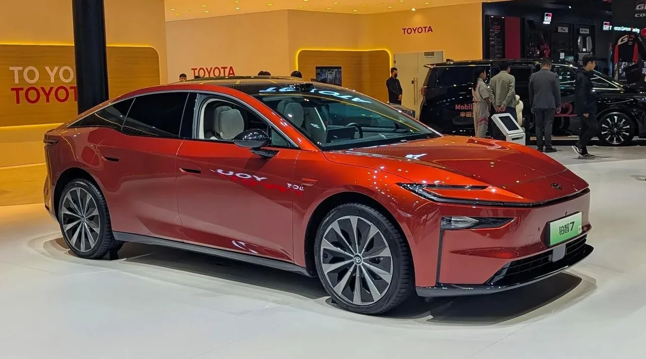 Toyota rakiplerine karşı yeni kozunu hazırlıyor: Menzil uzatıcı geliyor