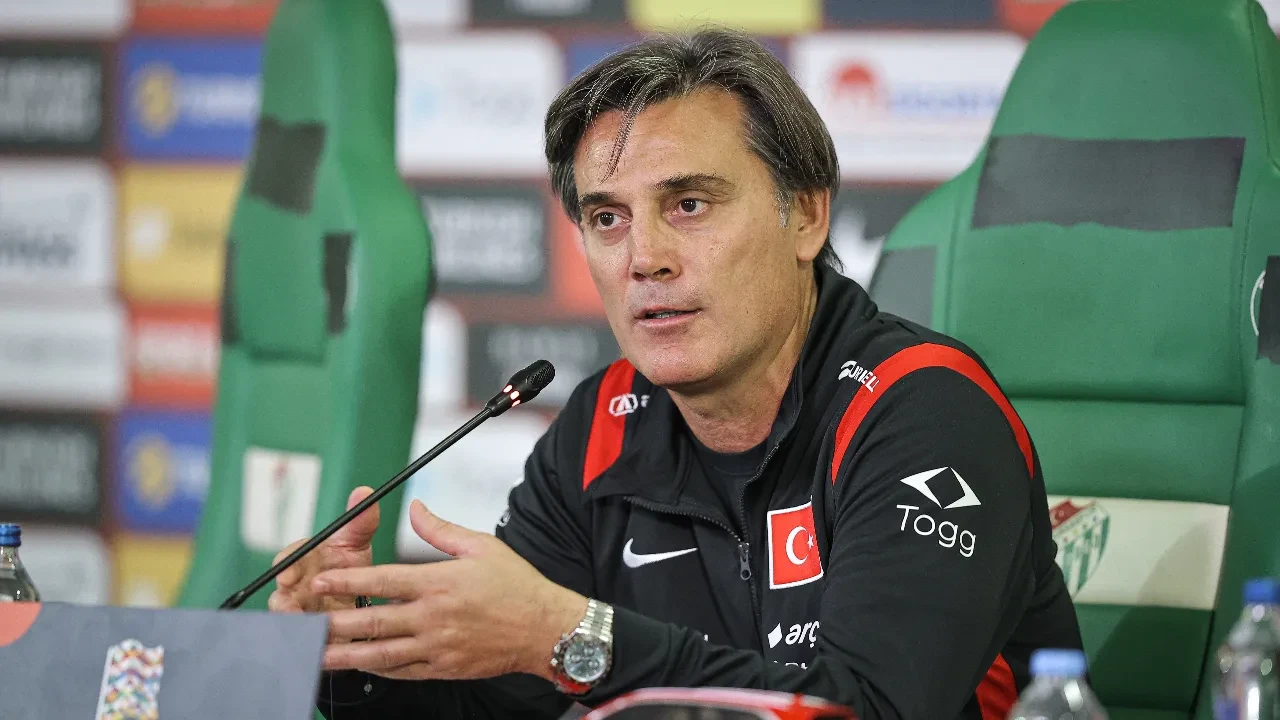 Vincenzo Montella tartışmalara son noktayı koydu! İtalyan teknik adamdan Orkun, Kerem ve Barış sözleri