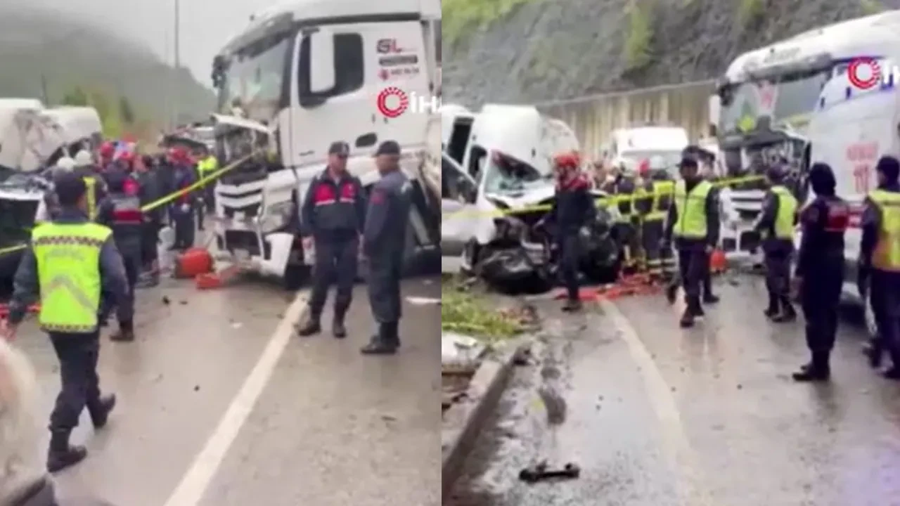 Bartın-Karabük yolunda feci kaza: Yolcu minibüsü ile tır çarpıştı, sürücü hayatını kaybetti, 11 yaralı