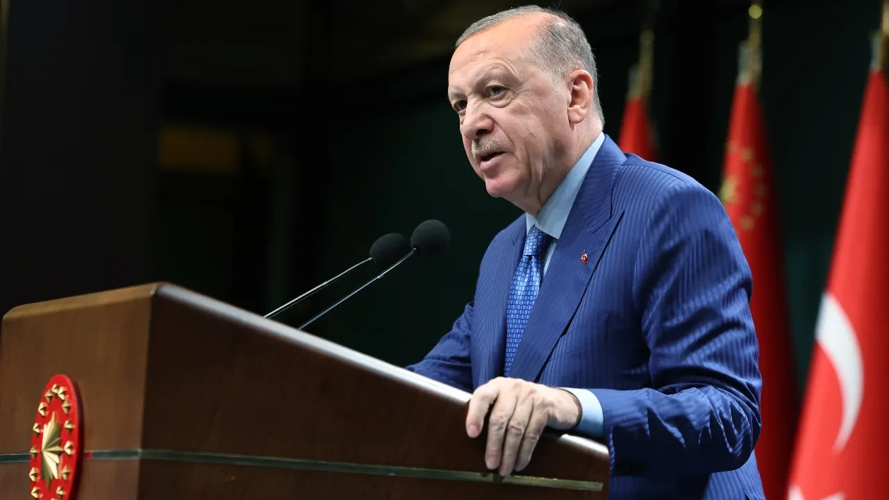 Cumhurbaşkanlığı Kabinesi'nde ele alındı: Cumhurbaşkanı Erdoğan'dan fon soruşturması çıkışı