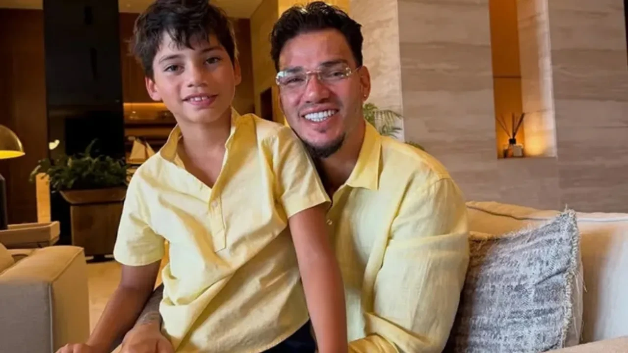 Fenerbahçeli Ederson'un Marmaris tatili servete mal oldu! 3 günde harcadığı para dudak uçuklattı