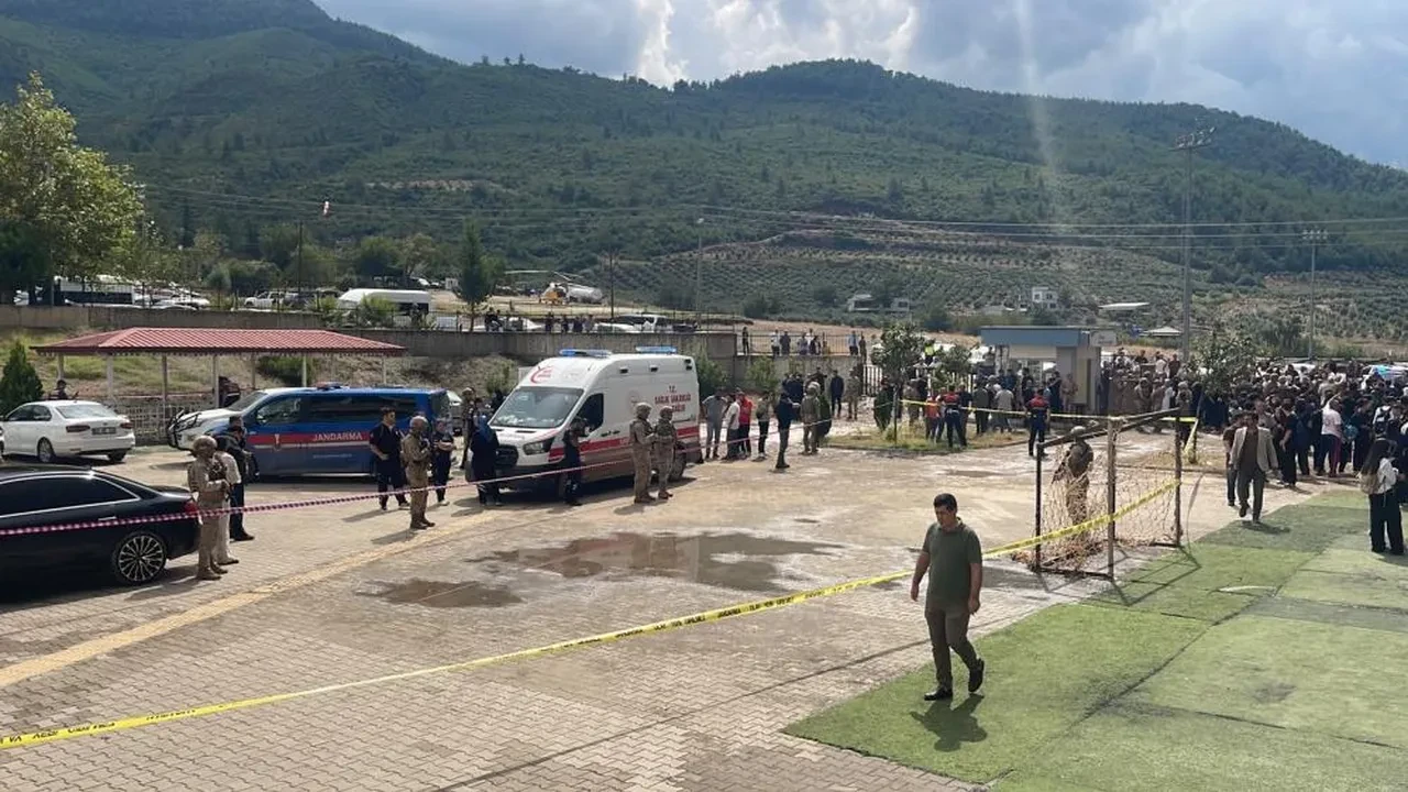 Osmaniye'de bir öğretmen uğradığı silahlı saldırı sonucu hayatını kaybetti