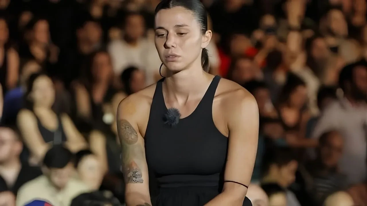 Survivor Nefise Karatay'ın hastane görüntüleri endişelendirdi! Yemeden içmeden kesildi